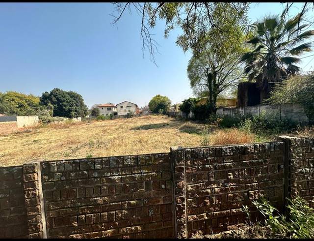 LAND FOR SALE IN ERASMIA